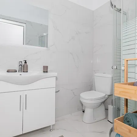 Dreamy 2 Bd With Private Pool Willa Charaki
