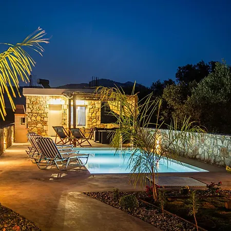 Willa Dreamy 2 Bd With Private Pool Charaki